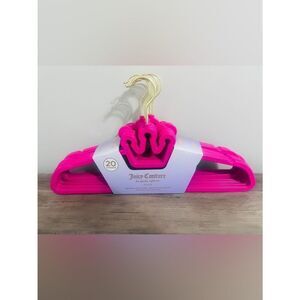 Juicy Couture Pink and Gold crown hangers : set of 20 NEW